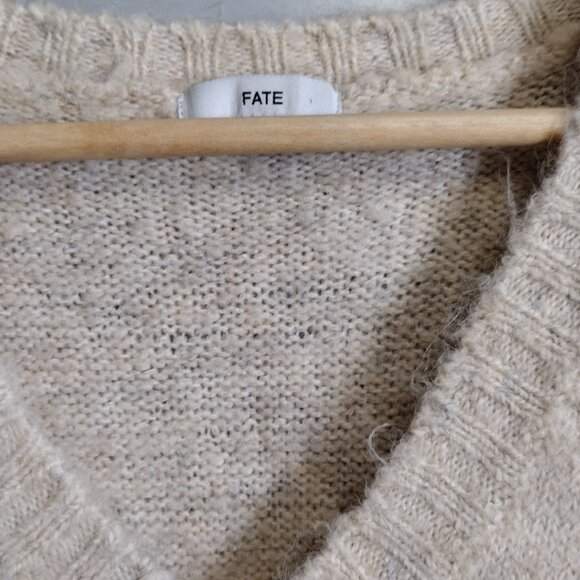 FATE Wool Blend Sweater Vest Size Small Beige V-Neck Soft Cozy Knit - Picture 9 of 15